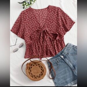 SHEIN Holidaya Ditsy Floral Tie Front Peplum Blouse